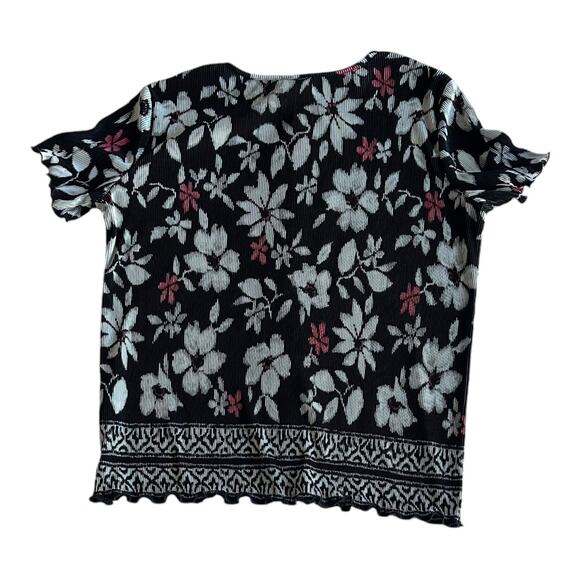 Alfred Dunner Floral Accordion Blouse - Picture 2 of 7